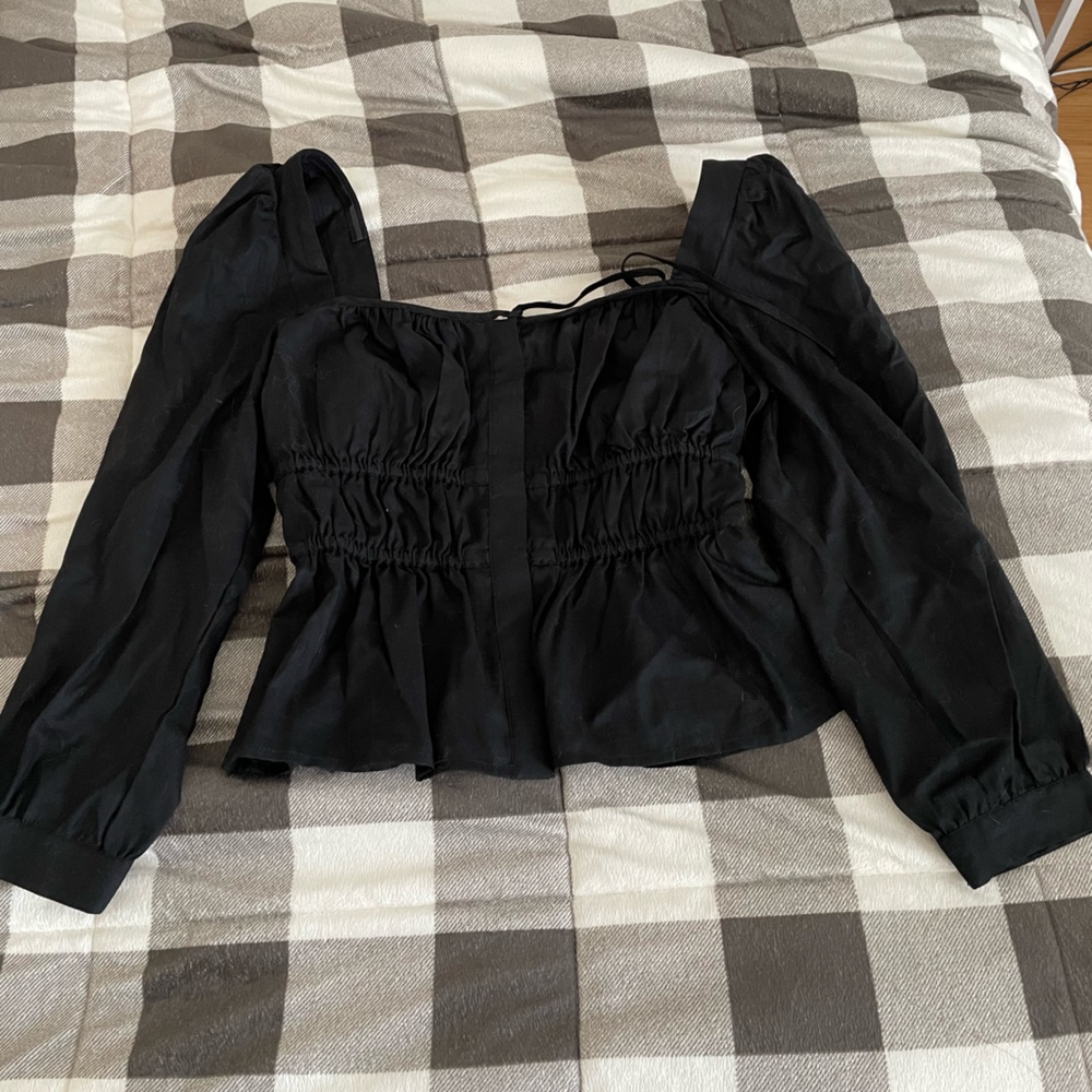 BRAND NEW J crew size 6 black scrunch top